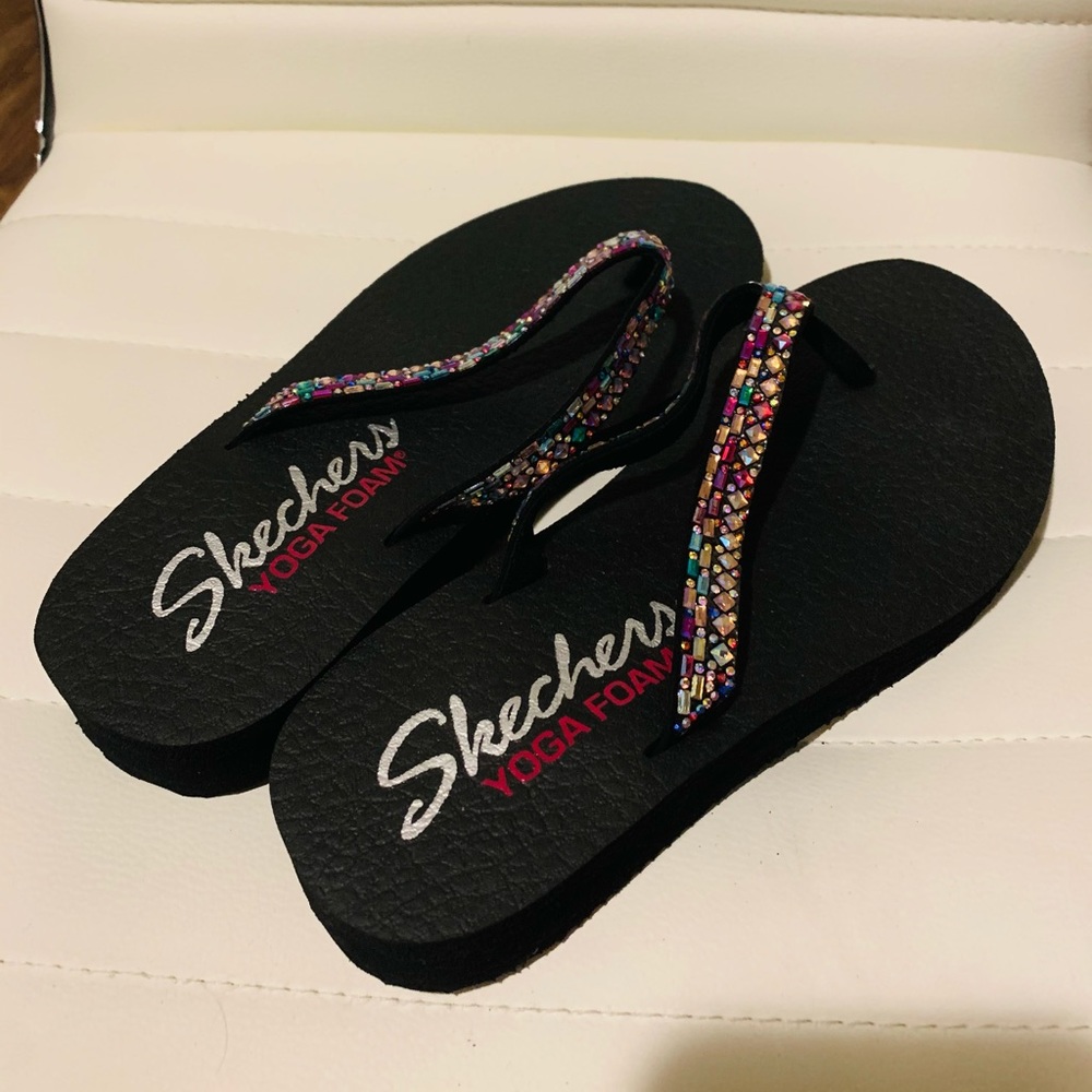 Sketchers Flip Flops